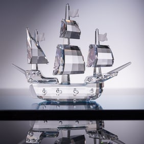 Swarovski Crystal Figurine, Santa Maria