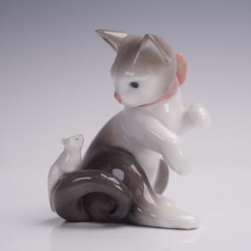 Lladro Porcelain Figurine, Cat and Mouse, 5236