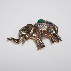Landau Gold Tone Elephant Brooch