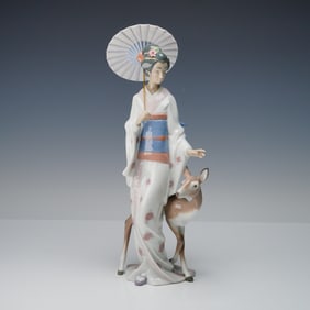 Lladro Porcelain Figurine, Oriental Forest 01006396