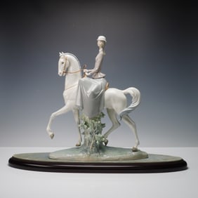 Lladro Porcelain Figurine with Base, Female Equestrian 1004516