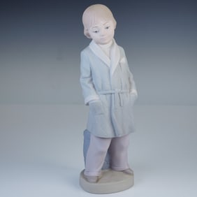 Lladro Porcelain Figurine Boy with Robe 01014900