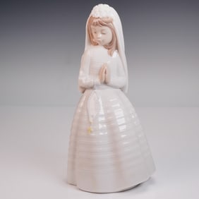 Nao by Lladro Porcelain Figurine Primera Communion 00236
