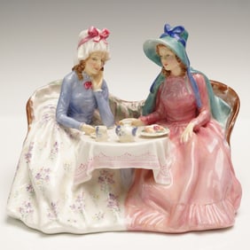 Royal Doulton Porcelain Figurine, Afternoon Tea HN1747