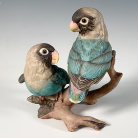 Boehm Porcelain Figurine, Baby Lovebird 40058