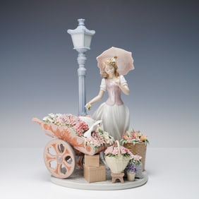 Lladro Porcelain Figurine, Flowers for Everyone 01006809