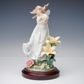 Lladro Porcelain Figurine, Mystical Garden 01006686, Signed