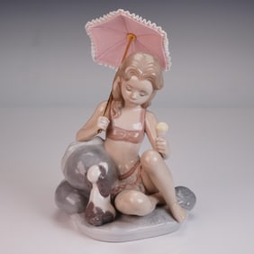 Lladro Porcelain Figurine Monday's Child Girl 01006012