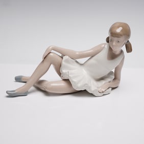 Nao by Lladro Ballerina Figurine