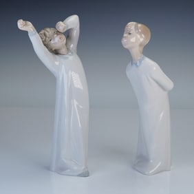 2pc Lladro Porcelain Figurines Boy Yawning and Boy Kissing