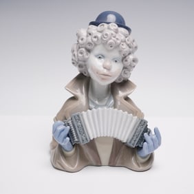 Lladro Porcelain Figurine, Fine Melody 1005585