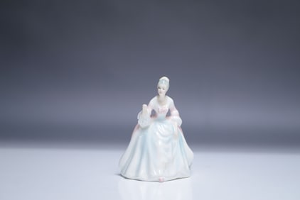 Royal Doulton Mini Figurine Diana HN 3310, Boxed