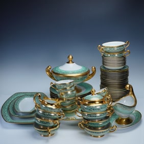 76pc Hutschenreuther Selb Bavaria Turquoise and Gold Dinnerware Set