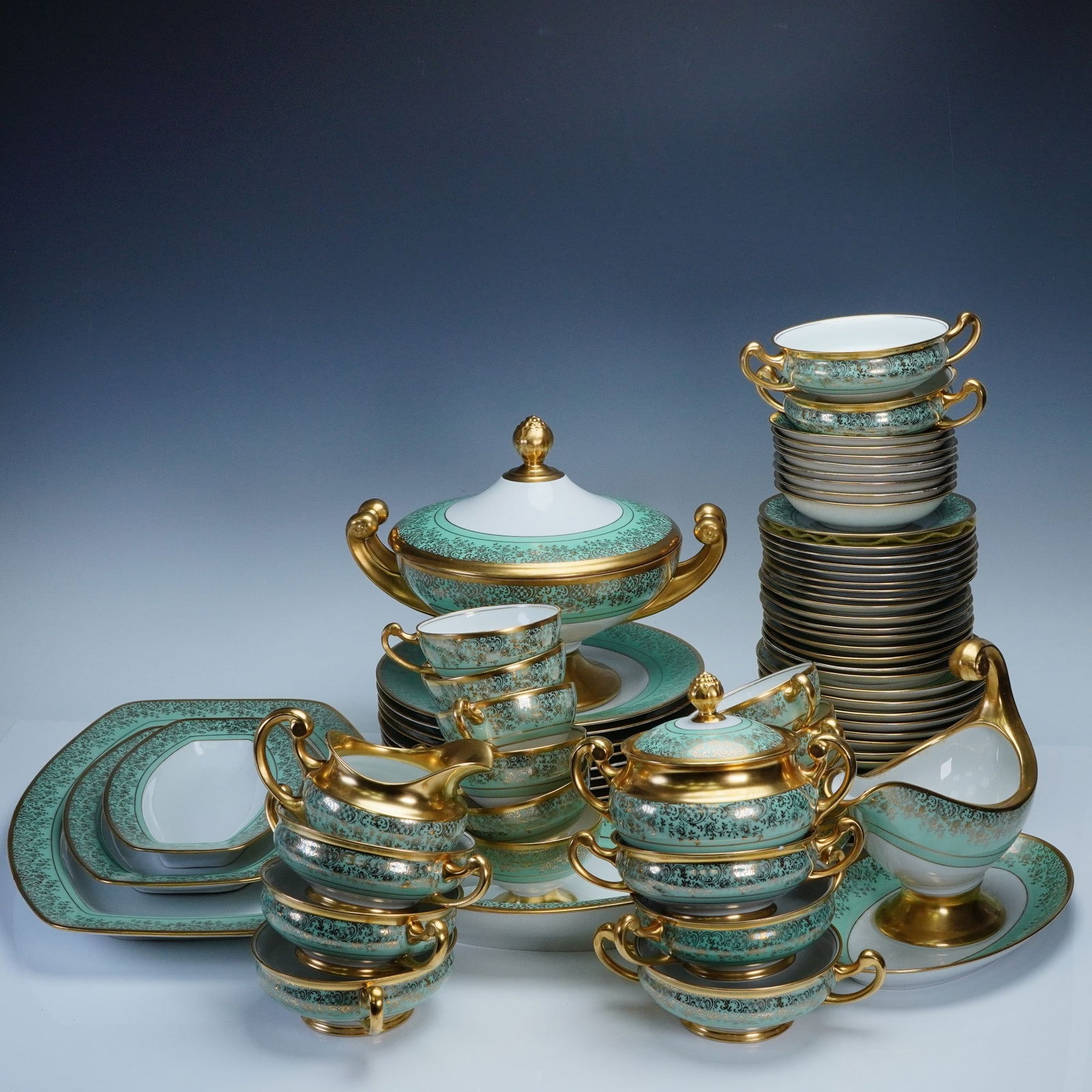 76pc Hutschenreuther Selb Bavaria Turquoise and Gold Dinnerware Set (1 of 6)