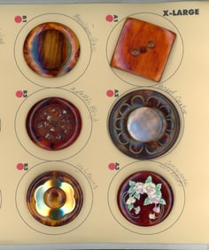 A small card of Bakelite buttons