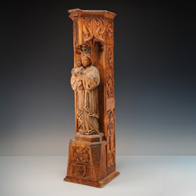 19th Century Hand-Carved Gothic Oak Religious Niche with Madonna and Child