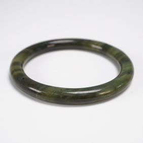 Chinese Carved Green Jade Bangle Bracelet