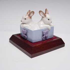 Nao by Lladro Porcelain Figurine, Bunny Surprise With Base