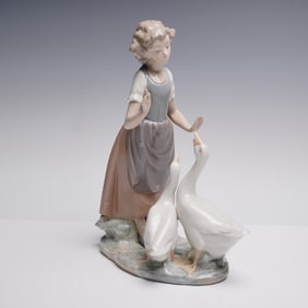 Nao by Lladro Porcelain Figurine, Teaching the Geese