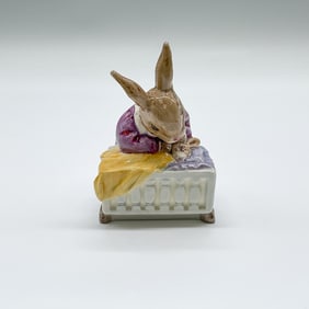Royal Doulton Colorway Figurine, New Baby DB158