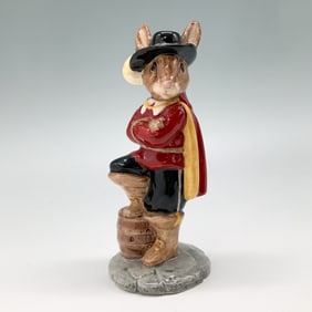 Royal Doulton Bunnykins Figurine, Cavalier DB179 w/ Box