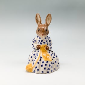 Royal Doulton Bunnykins Figurine, Susan DB70 w/ Box