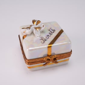 Limoges France Ring Box Secrets Gift with Corset