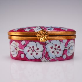 Rochard Limoges France Floral Ring Box Pink with Blossoms