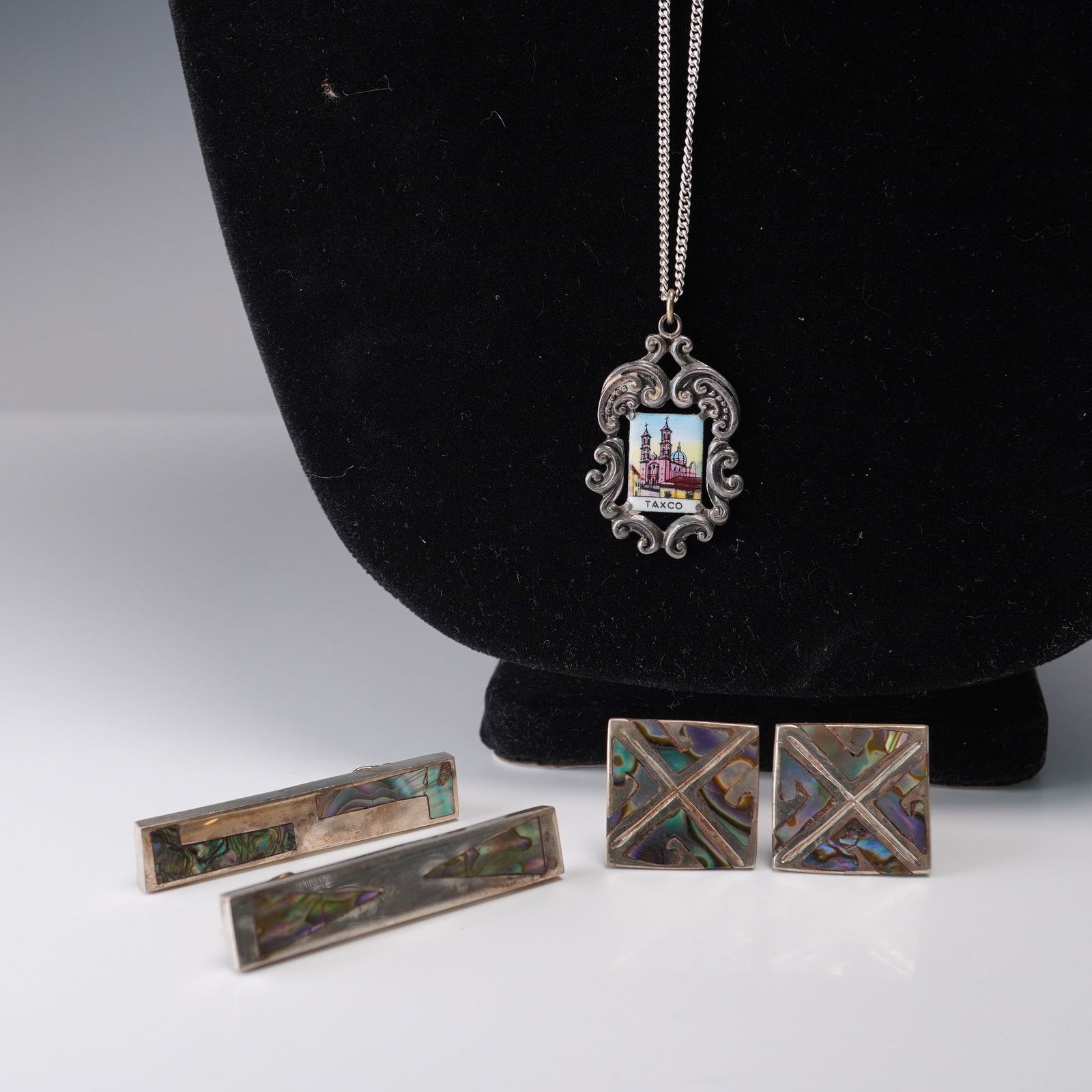 5pc Sterling Silver Accessories, incl. Taxco Pendant, Tie Bars & Cufflinks (1 of 9)