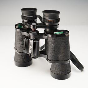 2pc Mercury Fast Focus Binoculars with Nikon Leather Case