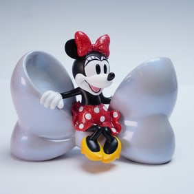 Enesco Disney 100 Years of Wonder Figurine, Minnie Mouse