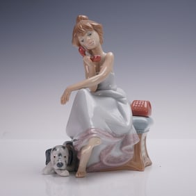 Lladro Porcelain Figurine Chit-Chat Item #01005466