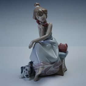 Lladro Porcelain Figurine, Chit-Chat 1005466