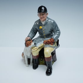 Royal Doulton Figurine, The Huntsman HN 2492