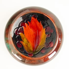 William Moorcroft Potter To HM The Queen Blue Leaf & Berry Small Plate