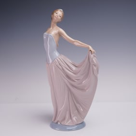Lladro Porcelain Figurine, Dancer 1005050