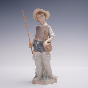 Lladro Porcelain Figurine Going Fishing 01004809