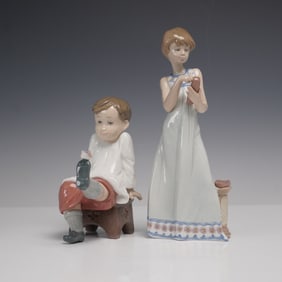 2pc Lladro Porcelain Figurines, Calling a Friend 5607 & Talk to Me 5987