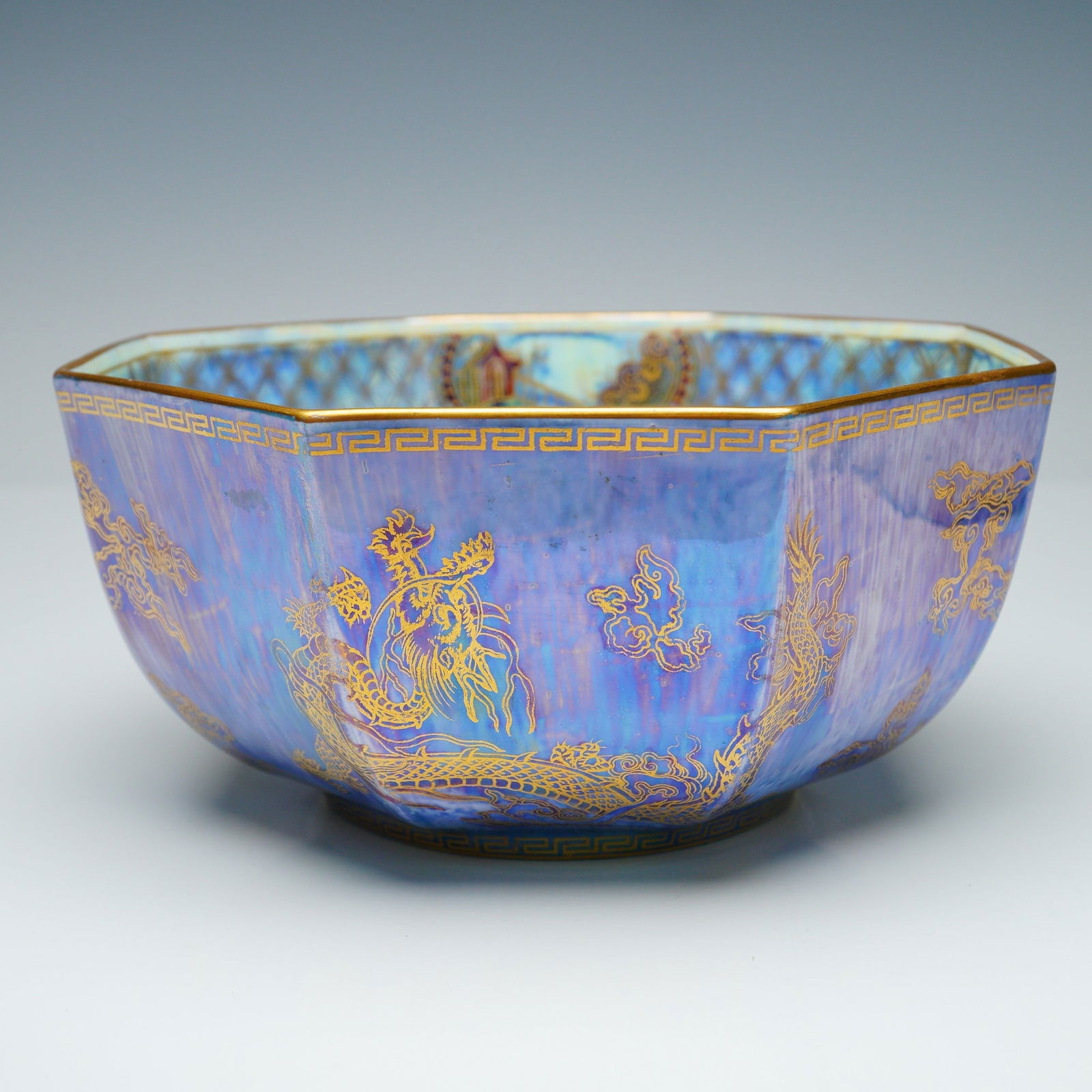 Wedgwood Fairyland Lustre Octagon Dragon Motif Bowl (1 of 8)