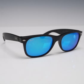 Ray-Ban Wayfarer RB 2132 Sunglasses