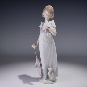 Lladro Porcelain Figurine, Summer Stroll 1007611