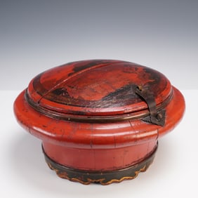 Chinese Antique Red Lacquered Basket