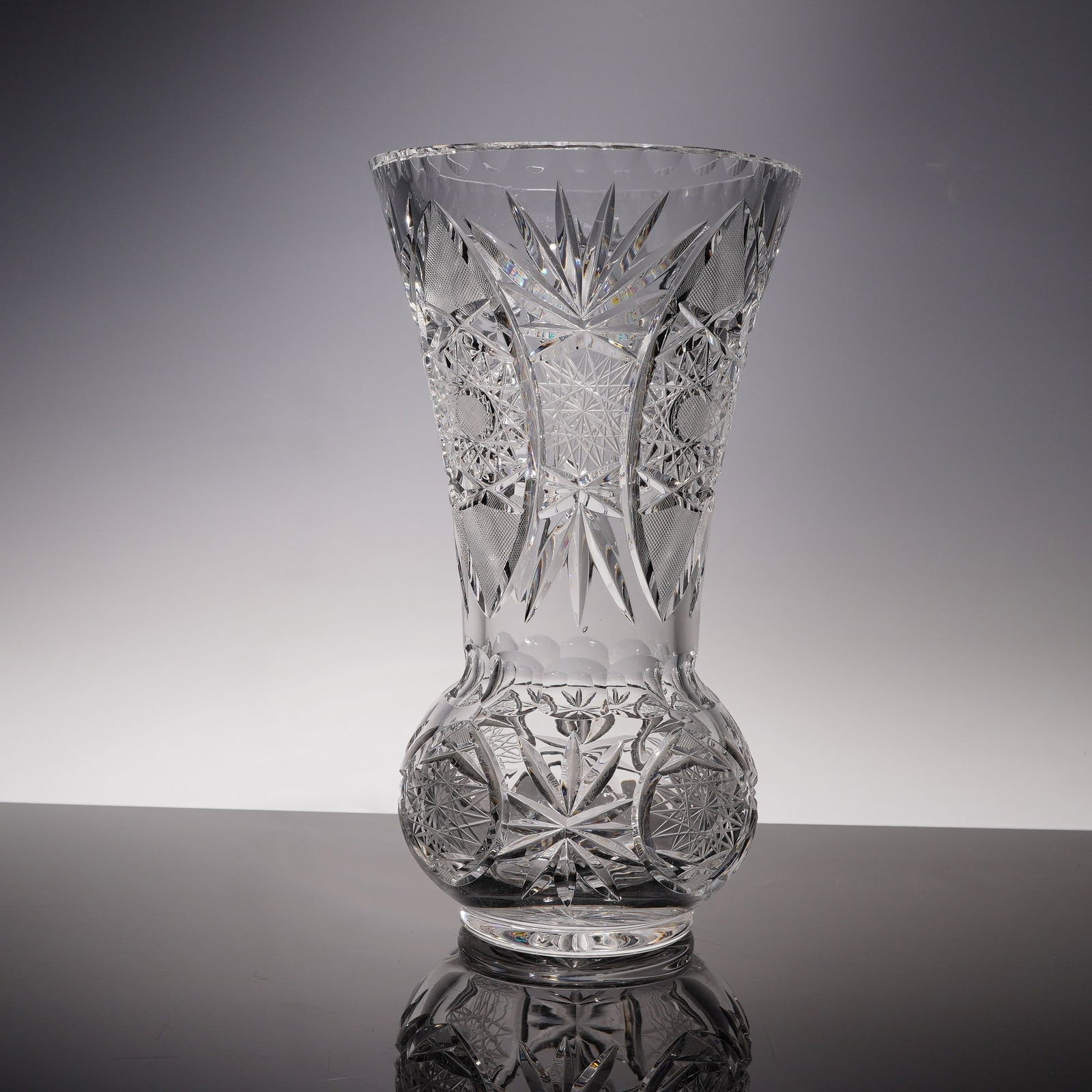 Sunburst Design Crystal Cut Vase (1 of 5)