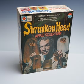 Shrunken Head Apple Sculpture Kit, Crafts by Whiting