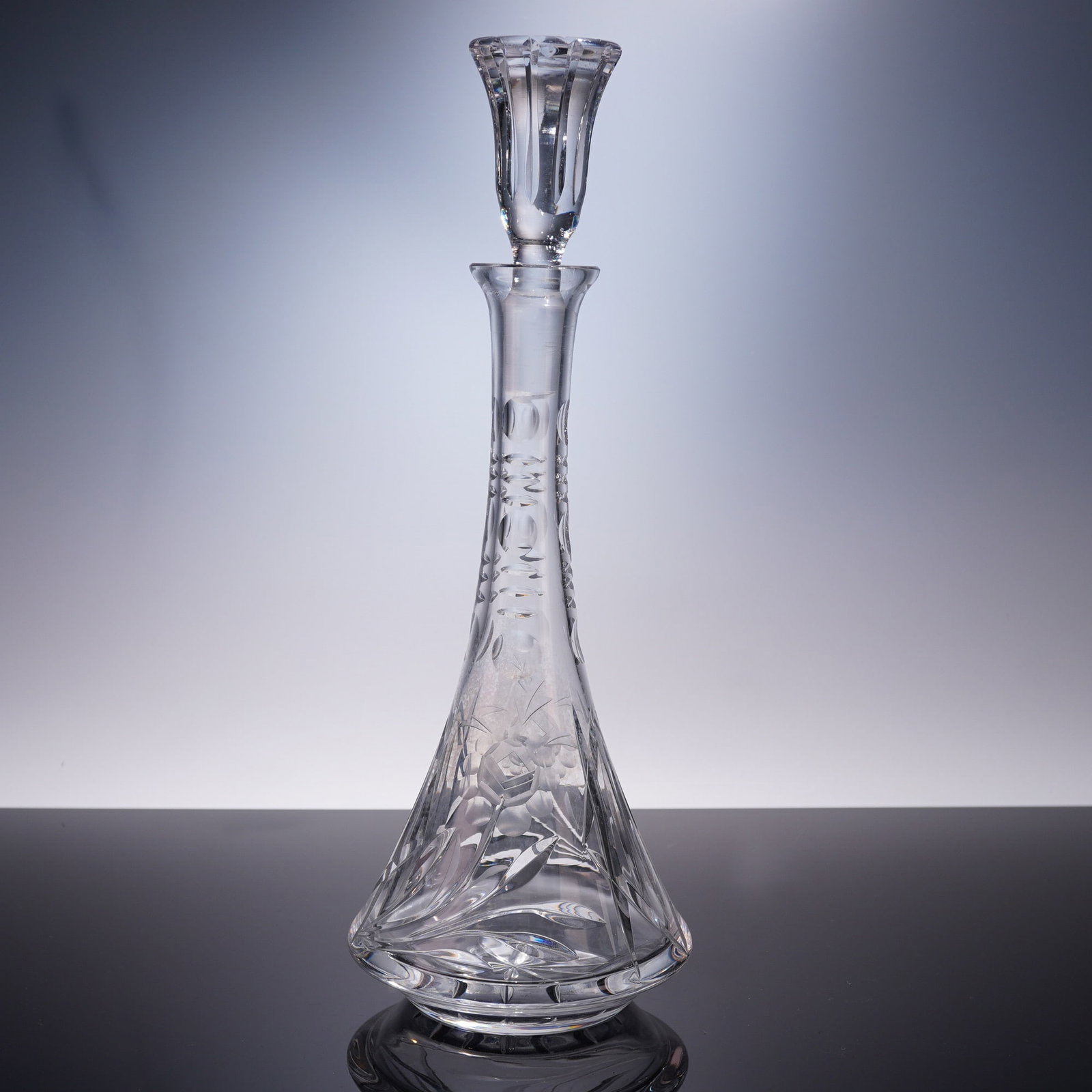 2pc Elegant Cut Crystal Decanter with Faceted Stopper (1 of 5)