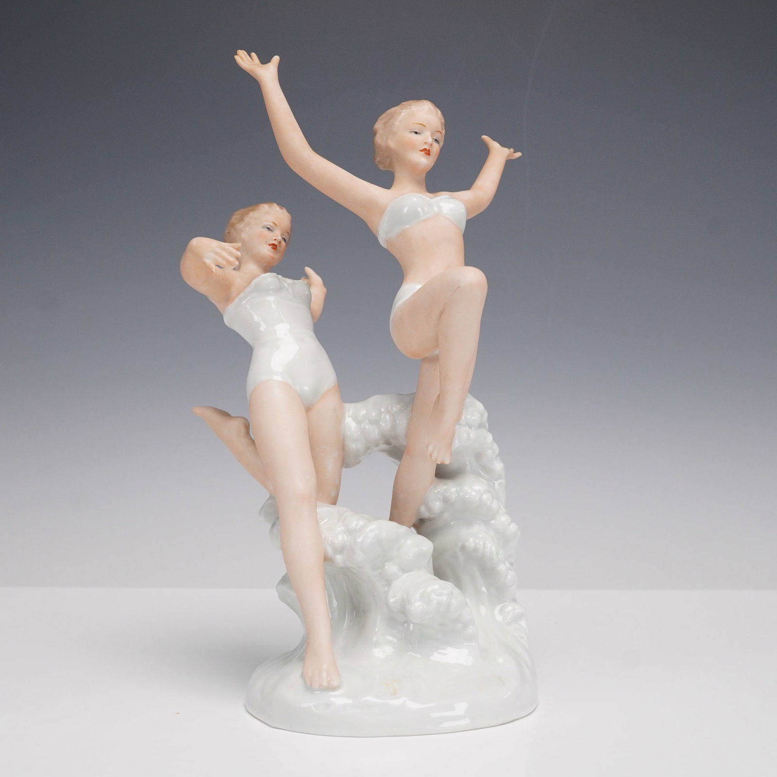 Wallendorf Porcelain Figurine, Two Girls in The Surf (1 of 6)