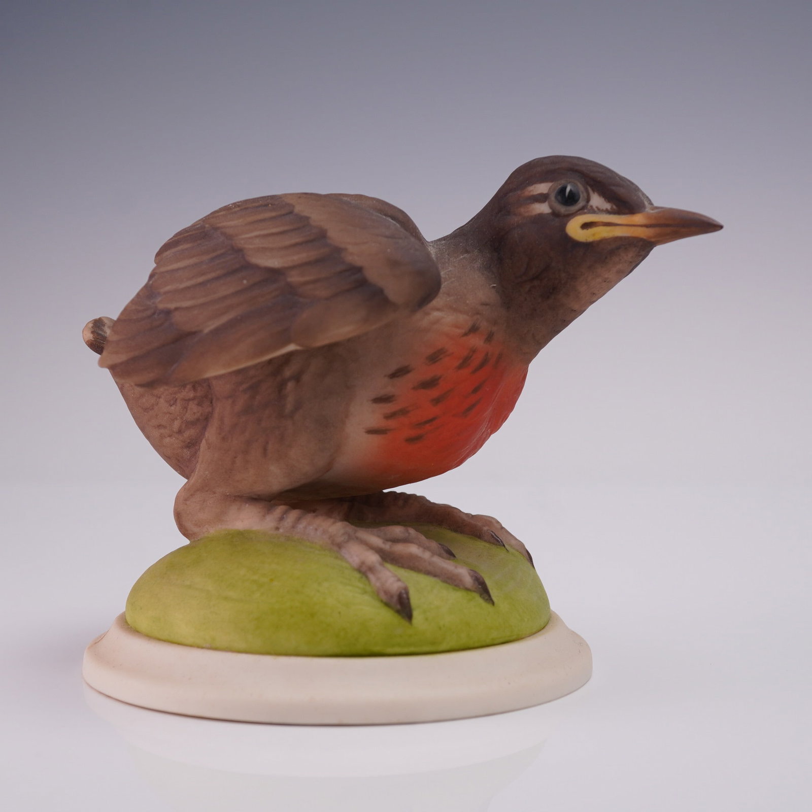 Boehm Porcelain Bird Sculpture, Baby Robin 437J (1 of 5)