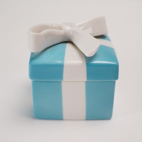 Tiffany & Co, Japan Porcelain Gift Box Treasure