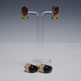 2pr Christian Dior Clip On Earrings Purple Crystal Black Dome
