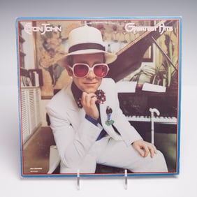 MCA Records Elton John Vinyl Record, Greatest Hits